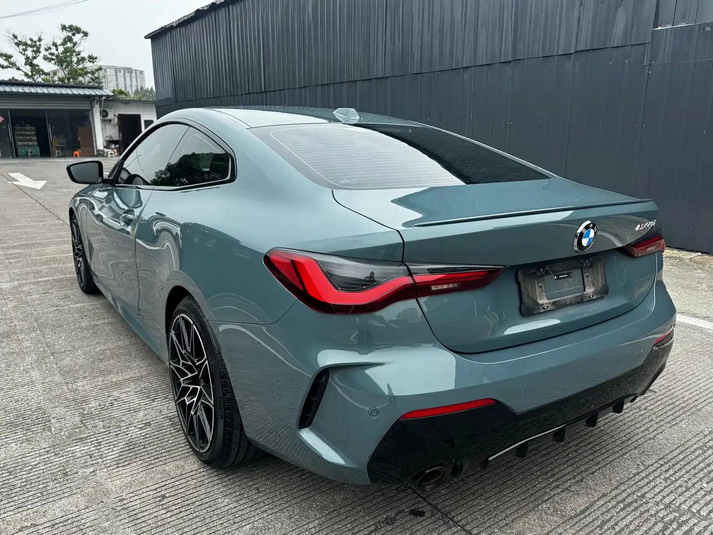 BMW 4 Series 2024 430i M Sport Shadow Edition фото 16