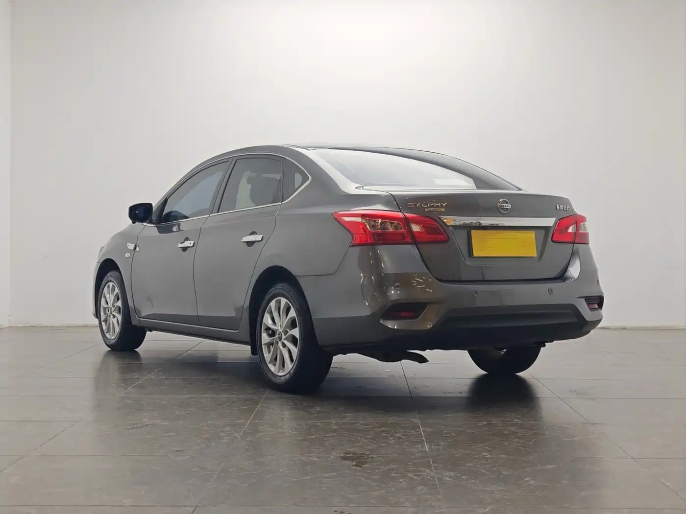 Nissan SYLPHY, миниатюра 4