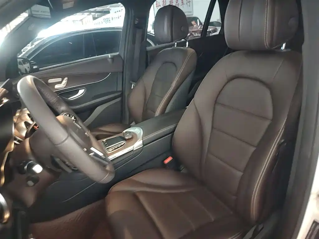 Mercedes-Benz GLC 2022 Facelift GLC 300 L 4MATIC Dynamic Collector's Edition фото 15