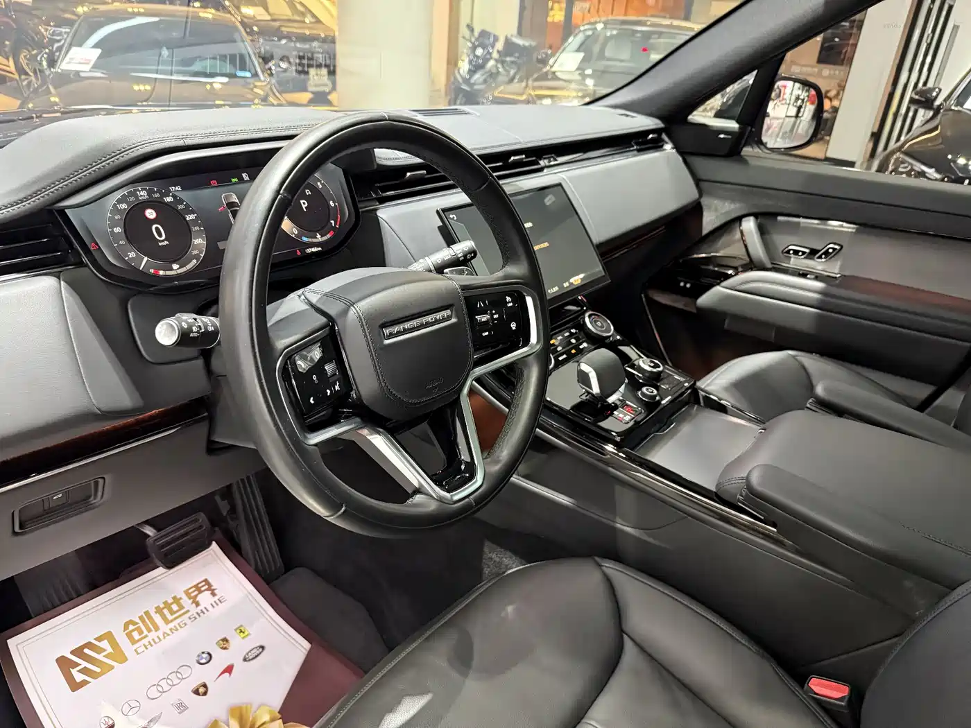 Land Rover Range Rover Sport 2023 360PS S фото 7