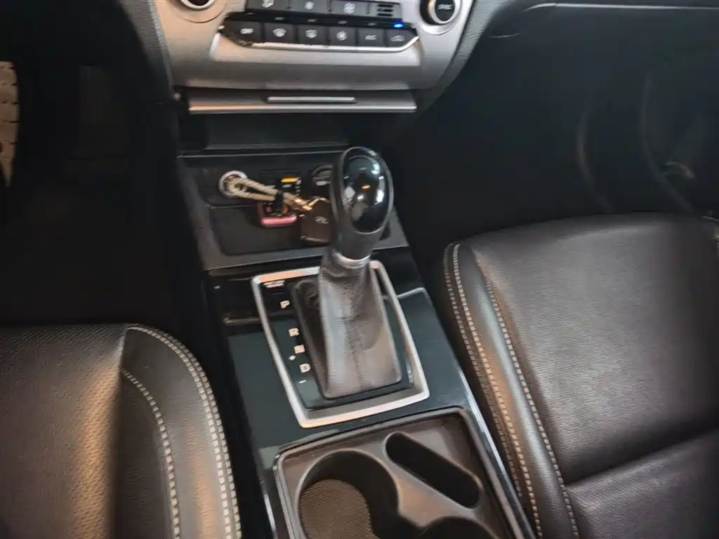 Hyundai Mistra 2017 1.6T Automatic Smart GLS (China V) фото 14