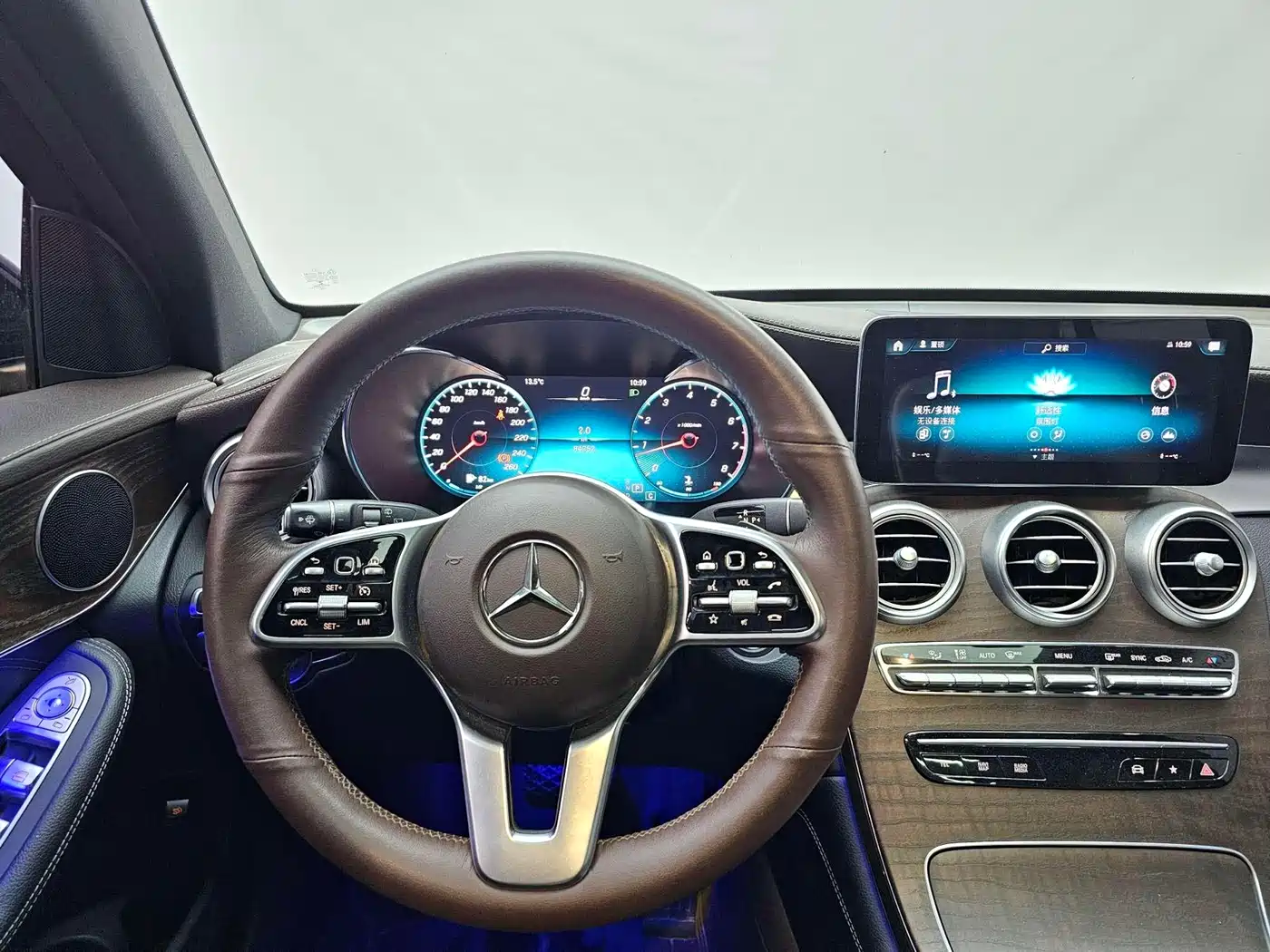 Mercedes-Benz GLC 2020 Facelift GLC 260 L 4MATIC Luxury фото 10
