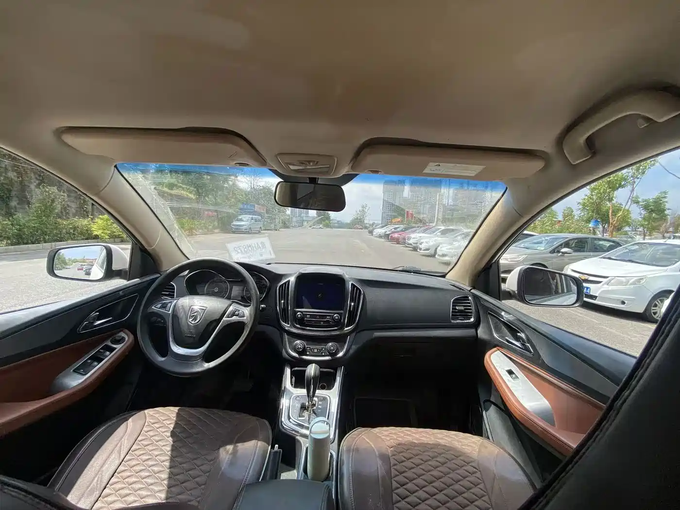 Baojun 560 2017 2016 1.8L iAMT Elite