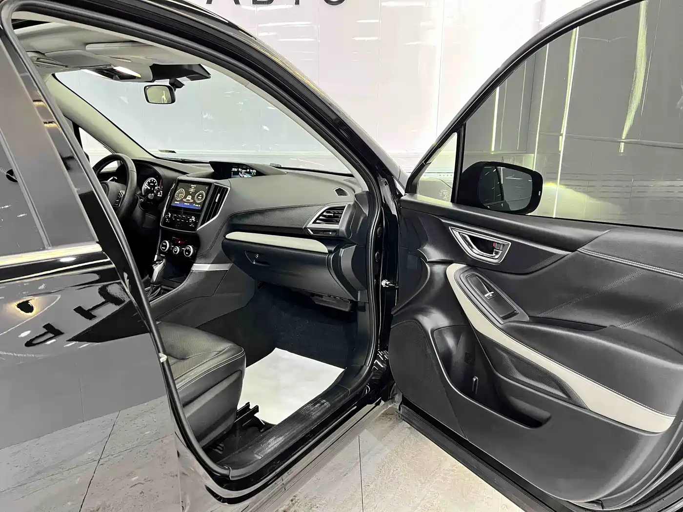 Subaru Forester 2022 2.0i AWD Luxury Edition with EyeSight фото 18