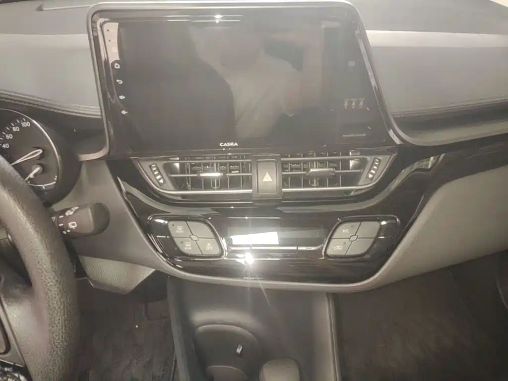 Toyota IZOA 2022 2021 2.0L Yixing Edition