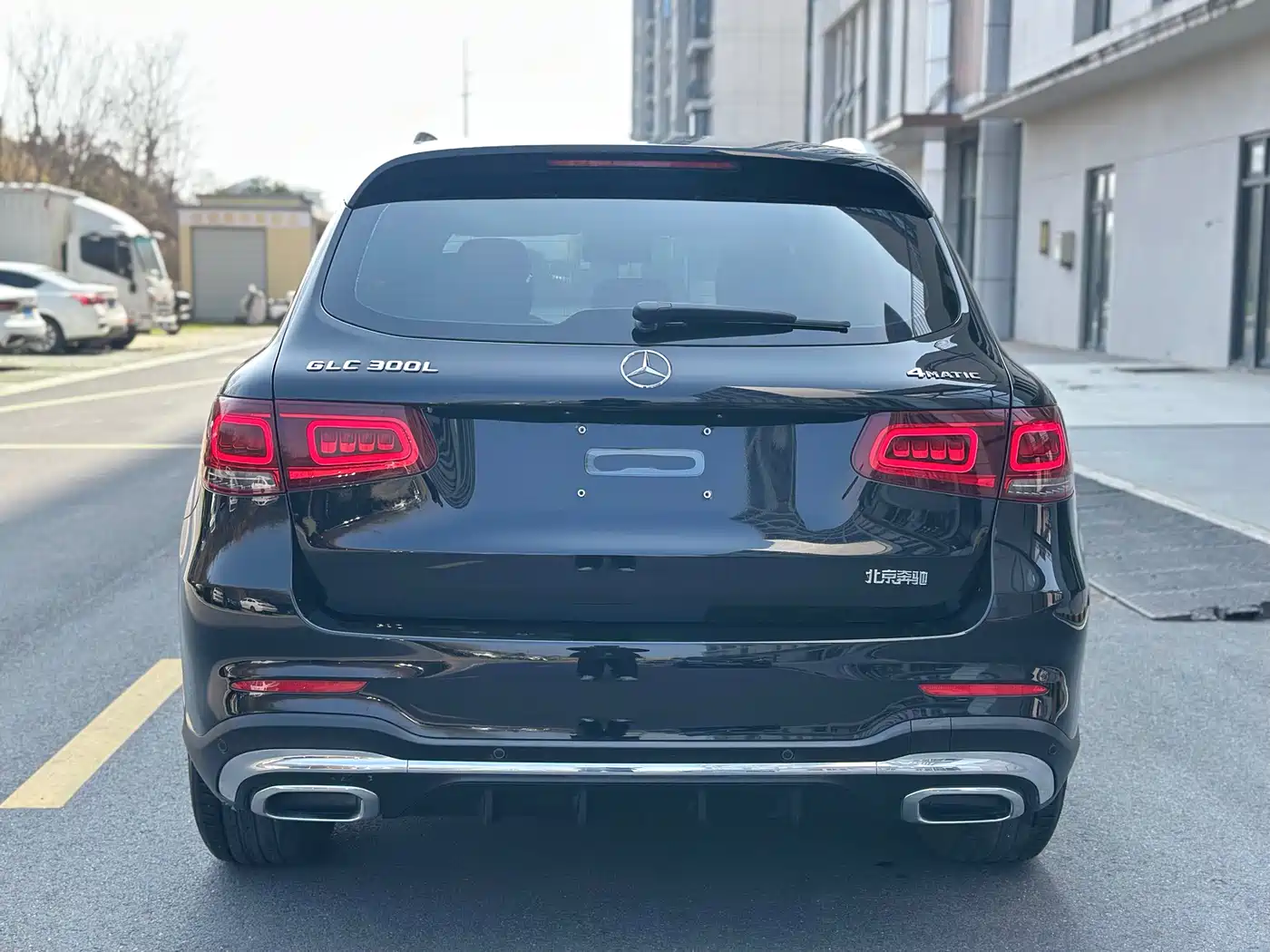 MERCEDES-BENZ GLC