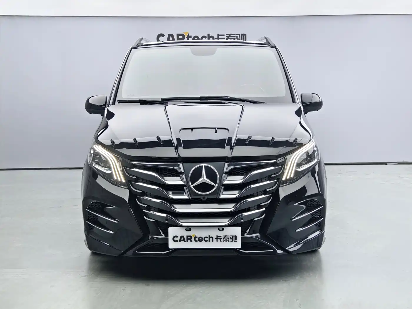 Mercedes-Benz Vito 2018 2.0T Business Edition China VI фото 2