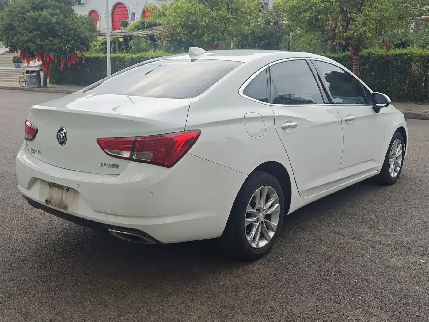 Buick Verano 2019 Sedan 20T Dual Clutch Elite фото 12