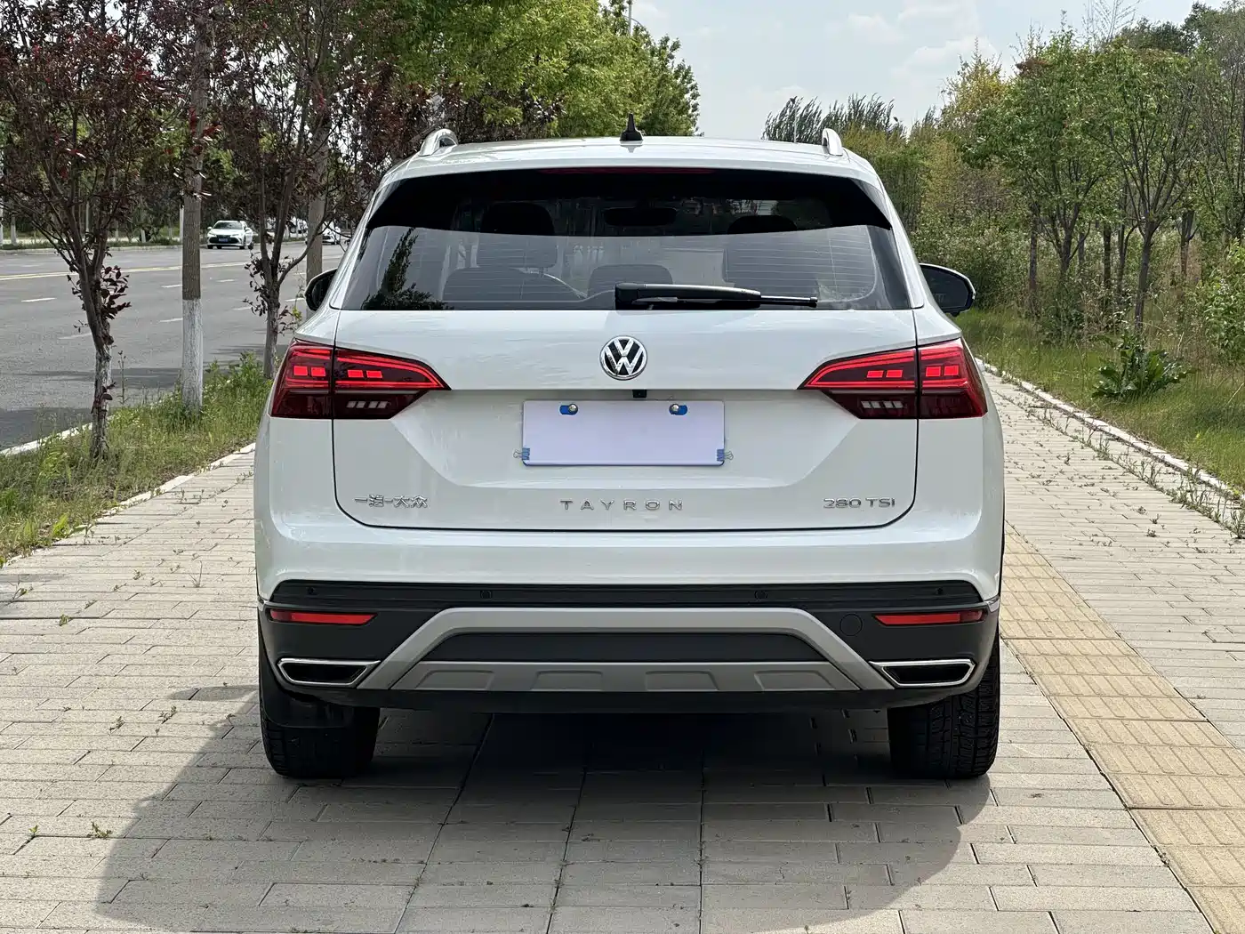 Volkswagen Tayron 2021 280TSI 2WD Luxury Smart Connect фото 6