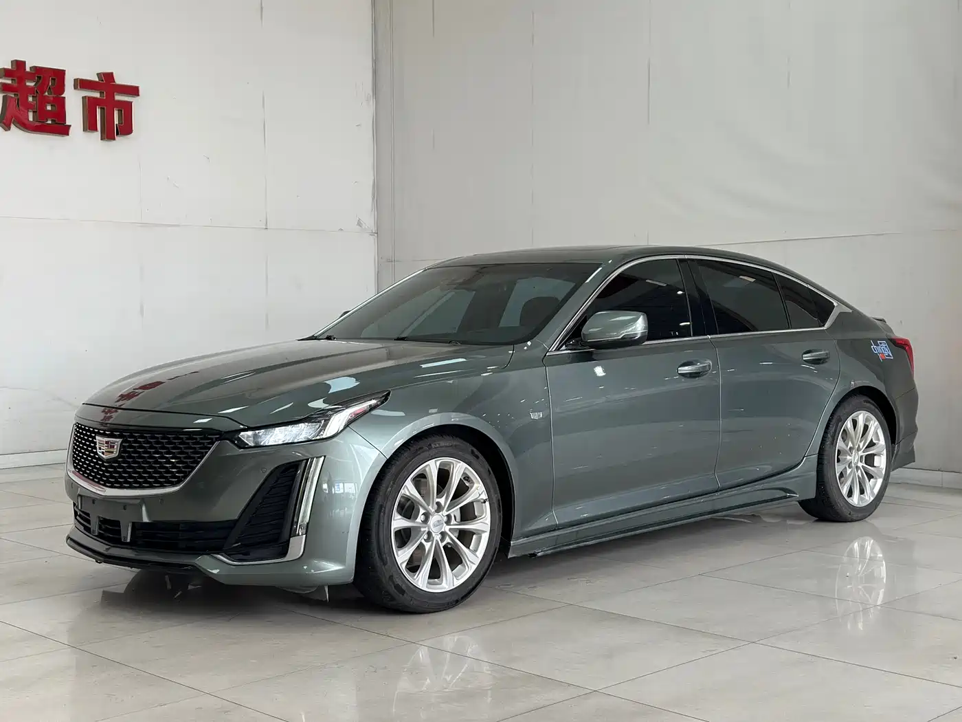 CADILLAC CT5