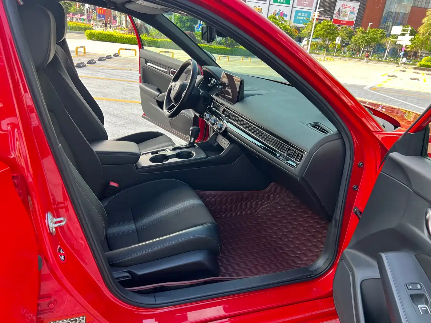 Фото 14 - Honda Civic