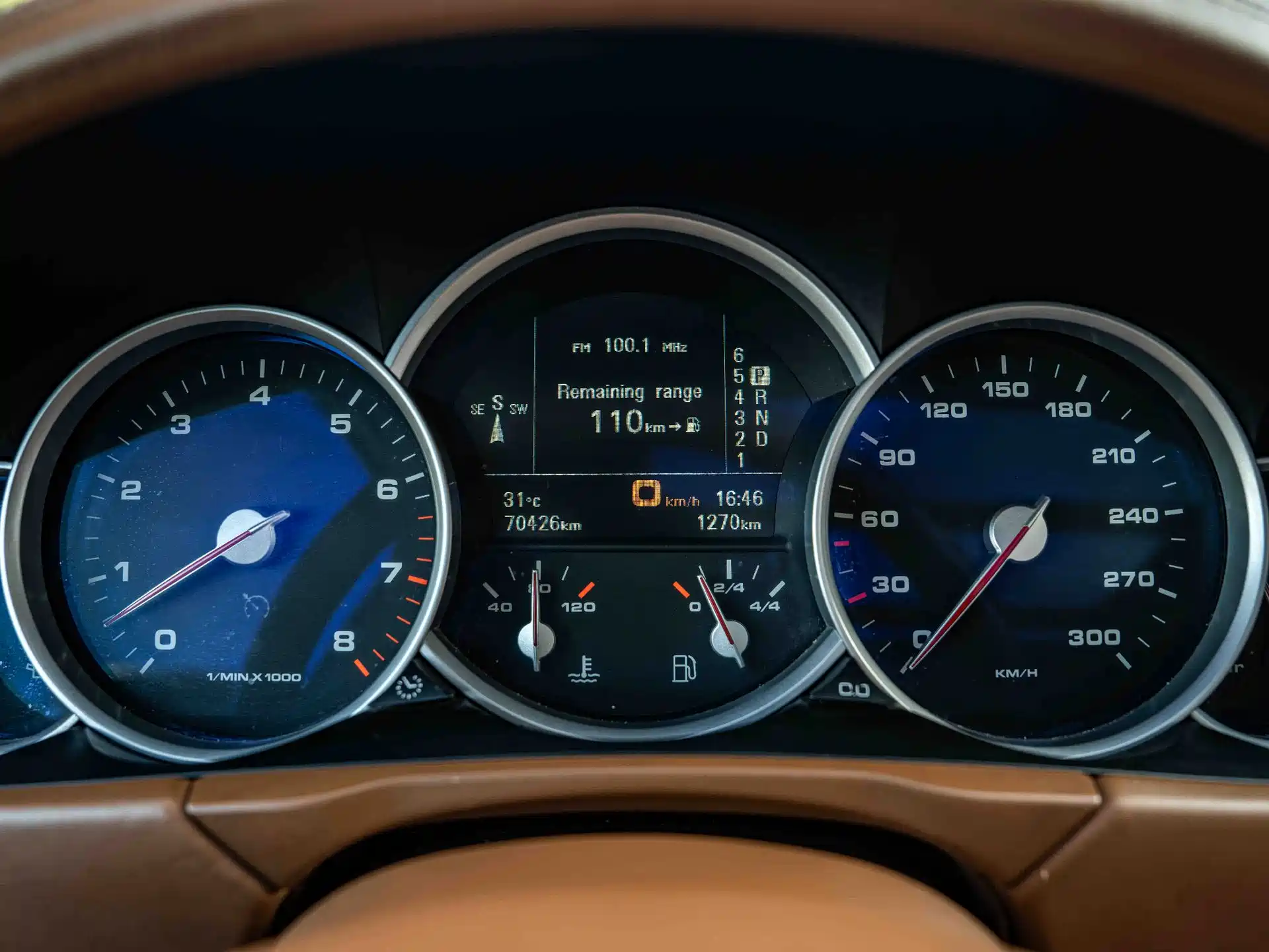 Photo 14 - Porsche Cayenne