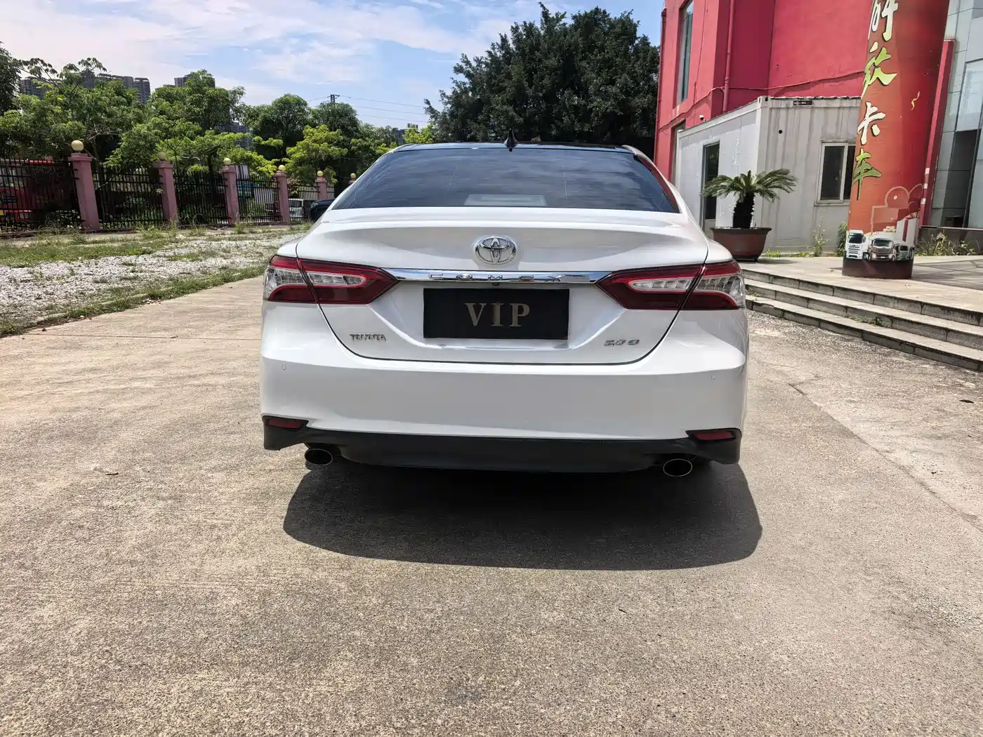 Toyota Camry 2018 2.0G Luxury Edition фото 6