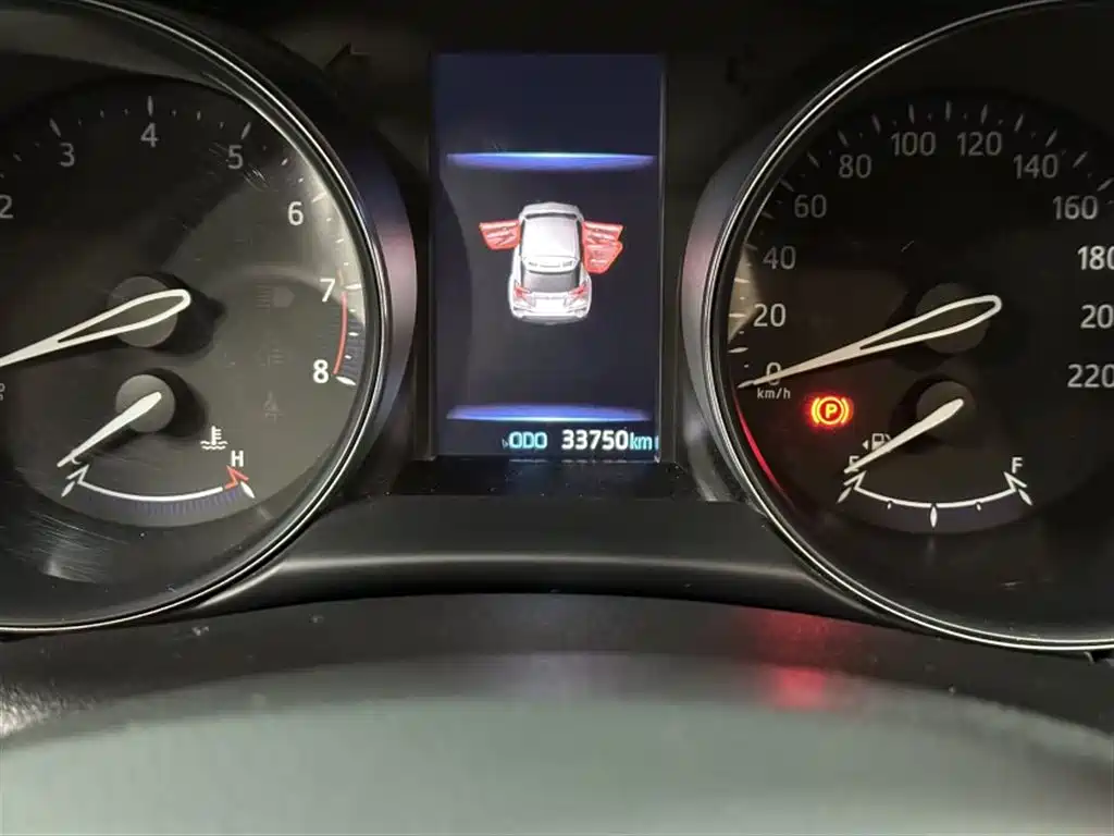 Toyota C-HR 2021 2.0L Comfort Edition фото 9