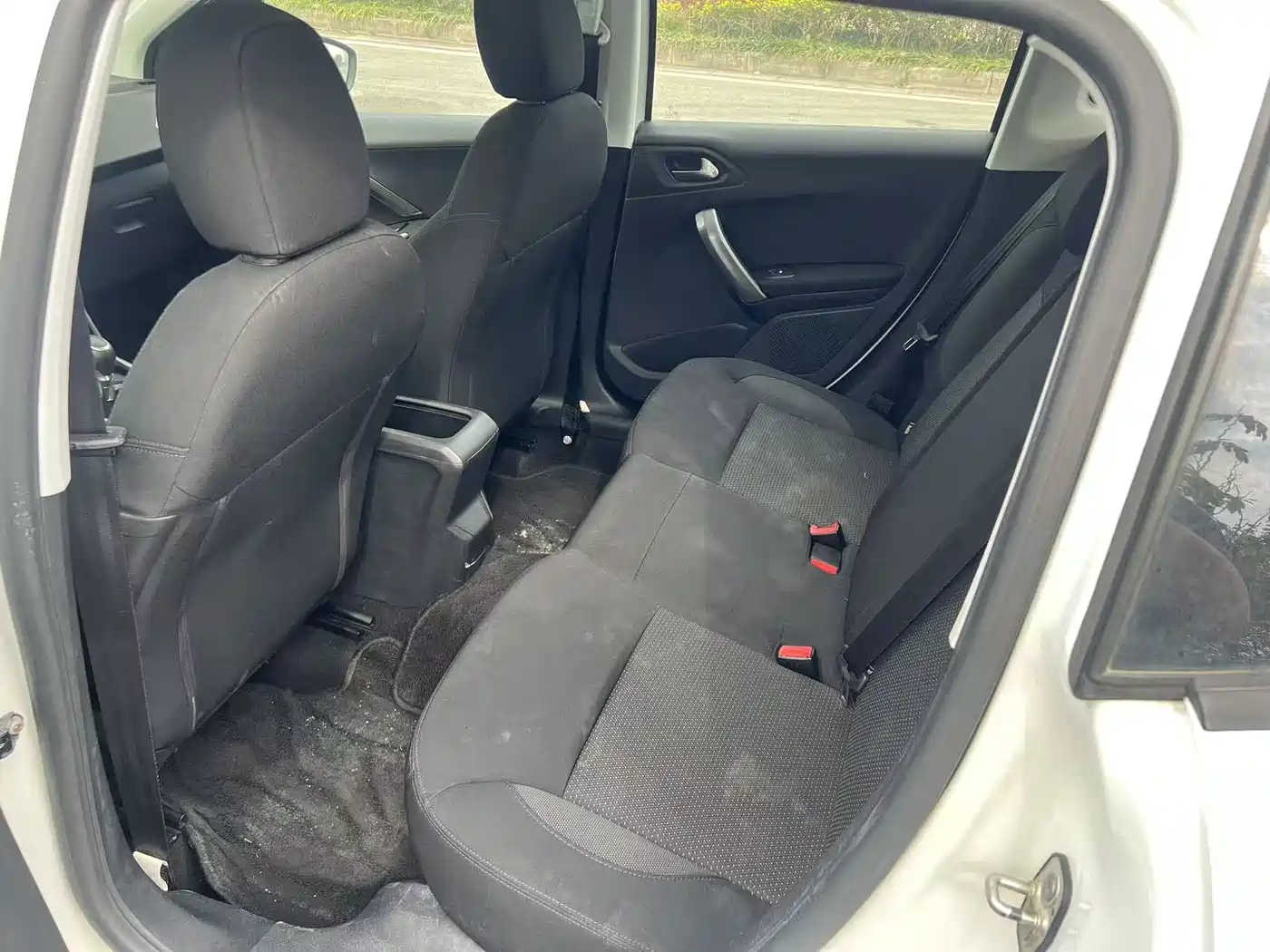 Peugeot 2008 2016 230THP Automatic Pilot фото 10