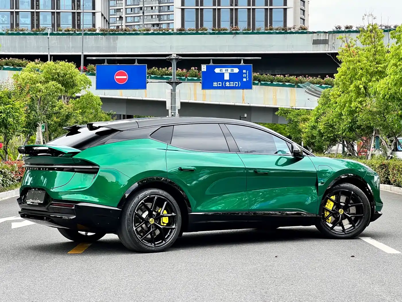 Lotus Cars ELETRE 2024 ELETRE L+ фото 13