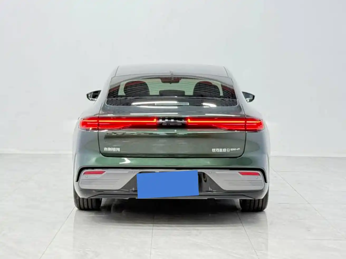 Geely Galaxy Galaxy Xingyao 8 2025 130km EM-P Starship Edition фото 5
