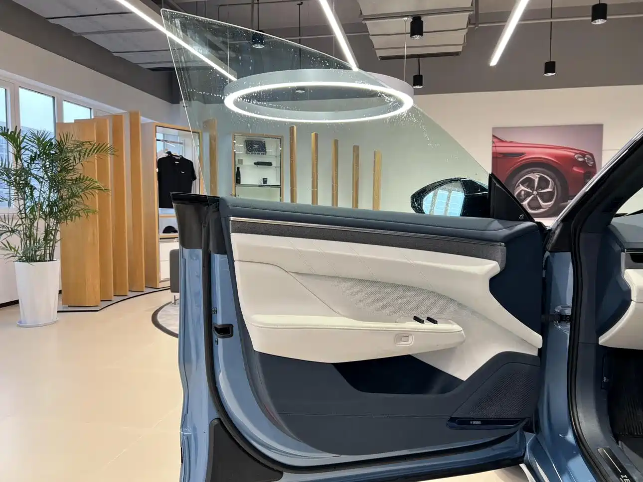 ZEEKR EXTREME KRYPTON 001