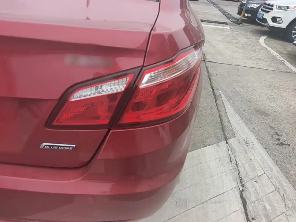 Changan Eado 2015 2015 1.6L Manual Luxury China V