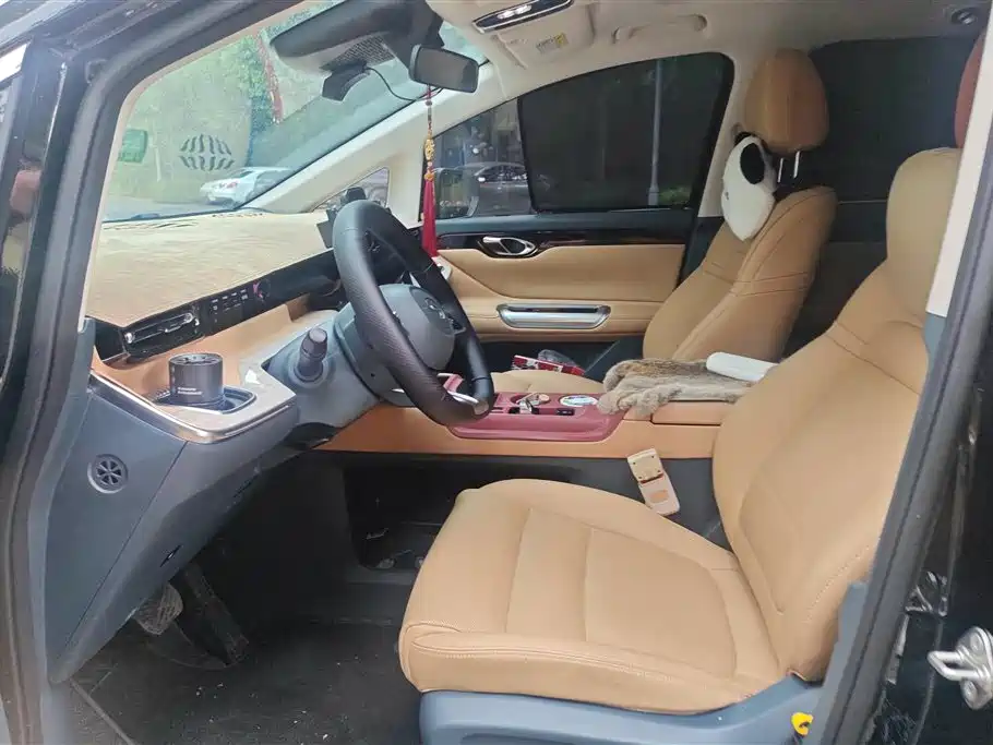 GAC Trumpchi Trumpchi E8 NEV 2024 Model 150km MAX фото 9