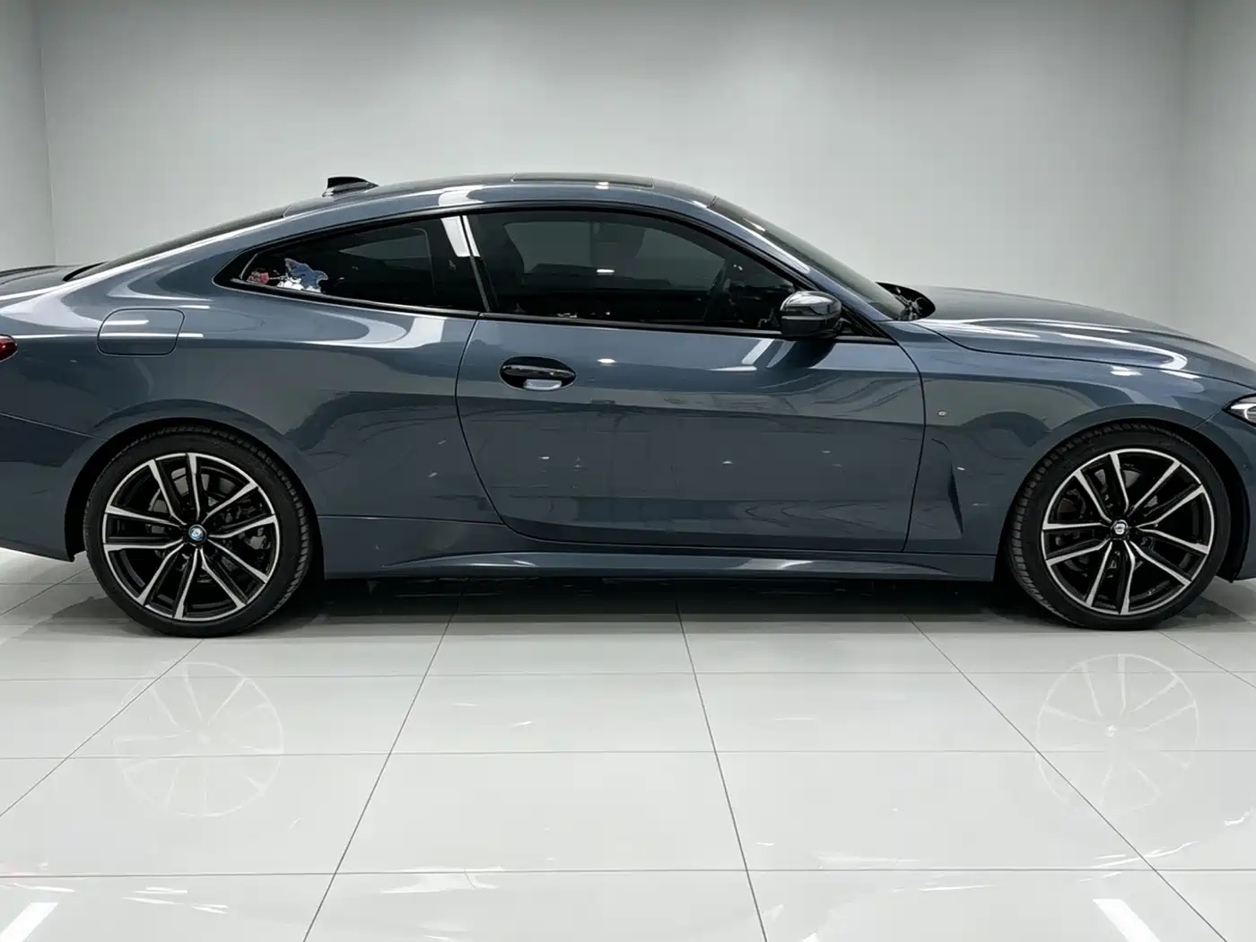 BMW 4 Series 2022 430i M Sport Shadow Night Package фото 4