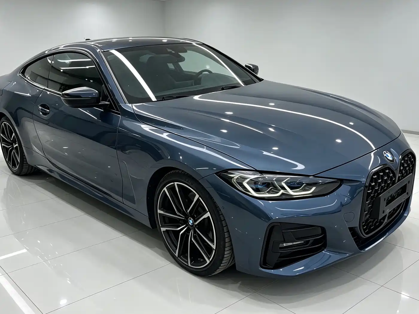 BMW 4 Series 2022 430i M Sport Shadow Night Package фото 2