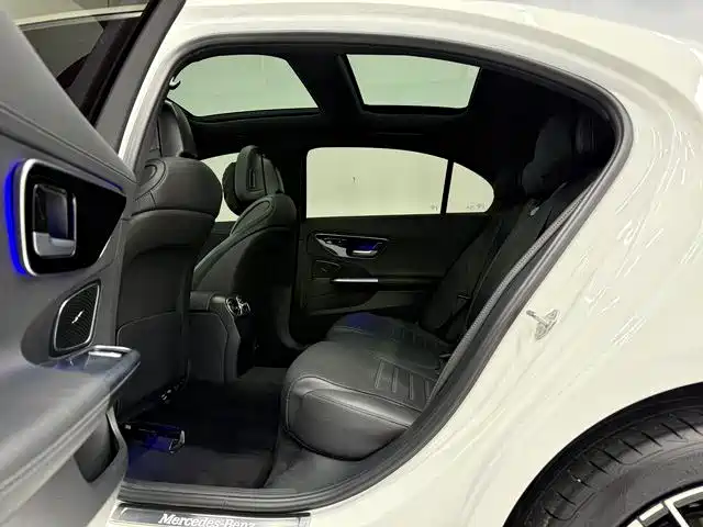Mercedes-Benz C-Class 2023 Facelift II C 260 L Sport Edition фото 12
