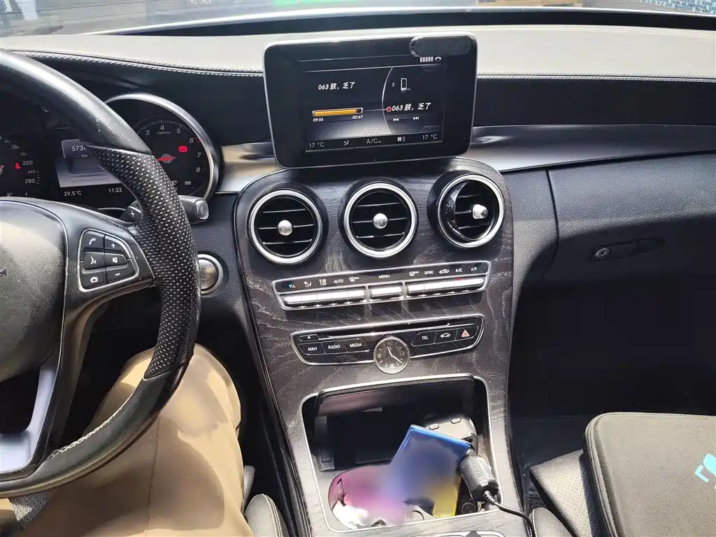 Mercedes-Benz C-Class 2016 C 200 L Sport фото 6