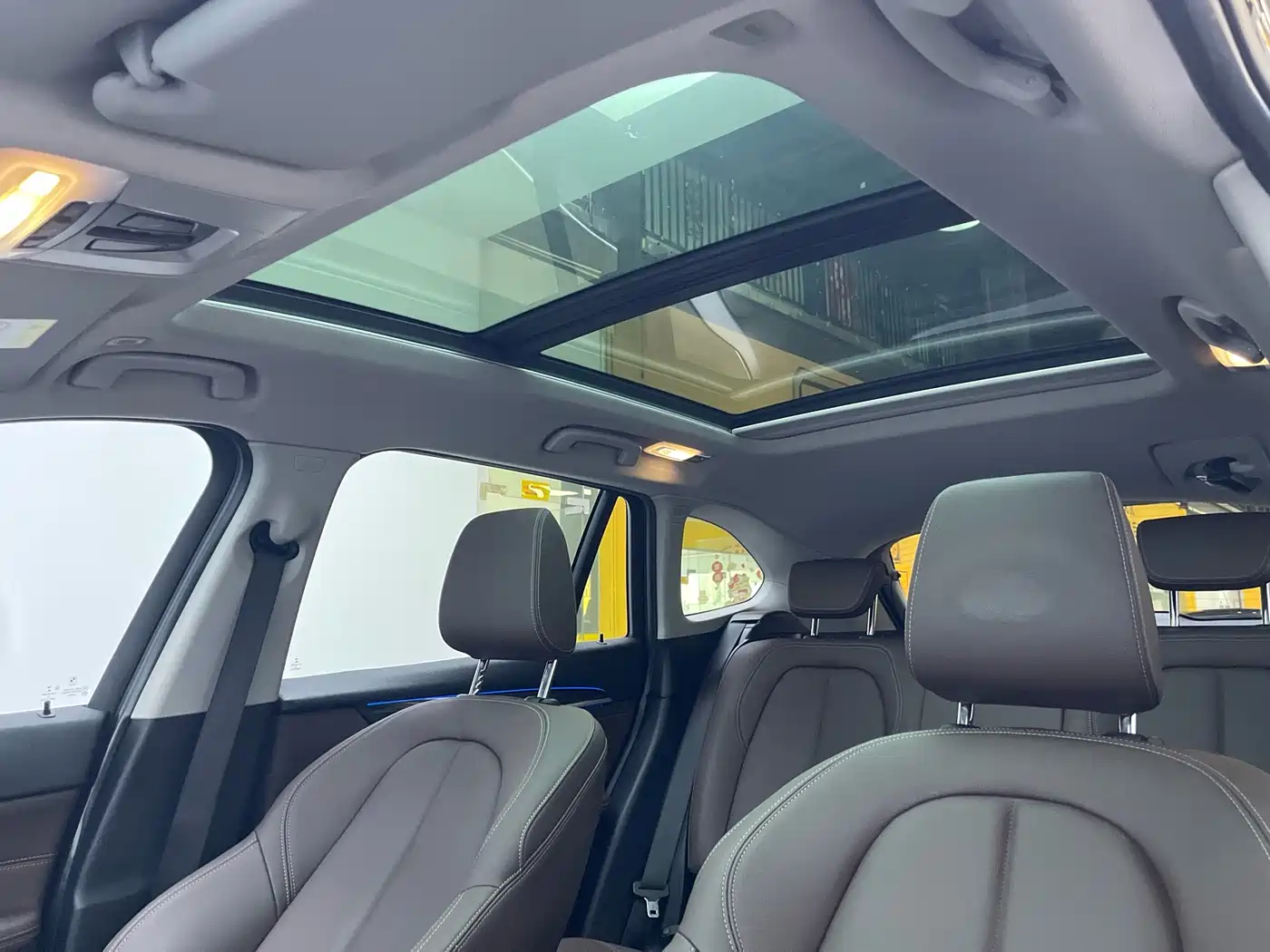 BMW X1 2021 xDrive25Li Exclusive фото 12