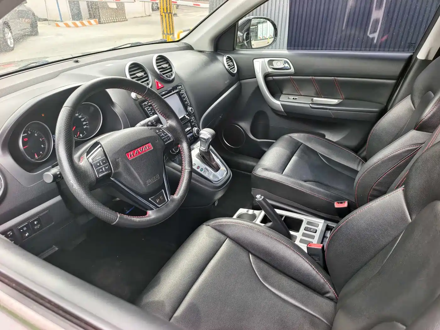 Haval H6 2013 2013 Upgrade 2.4L Automatic 2WD Elite