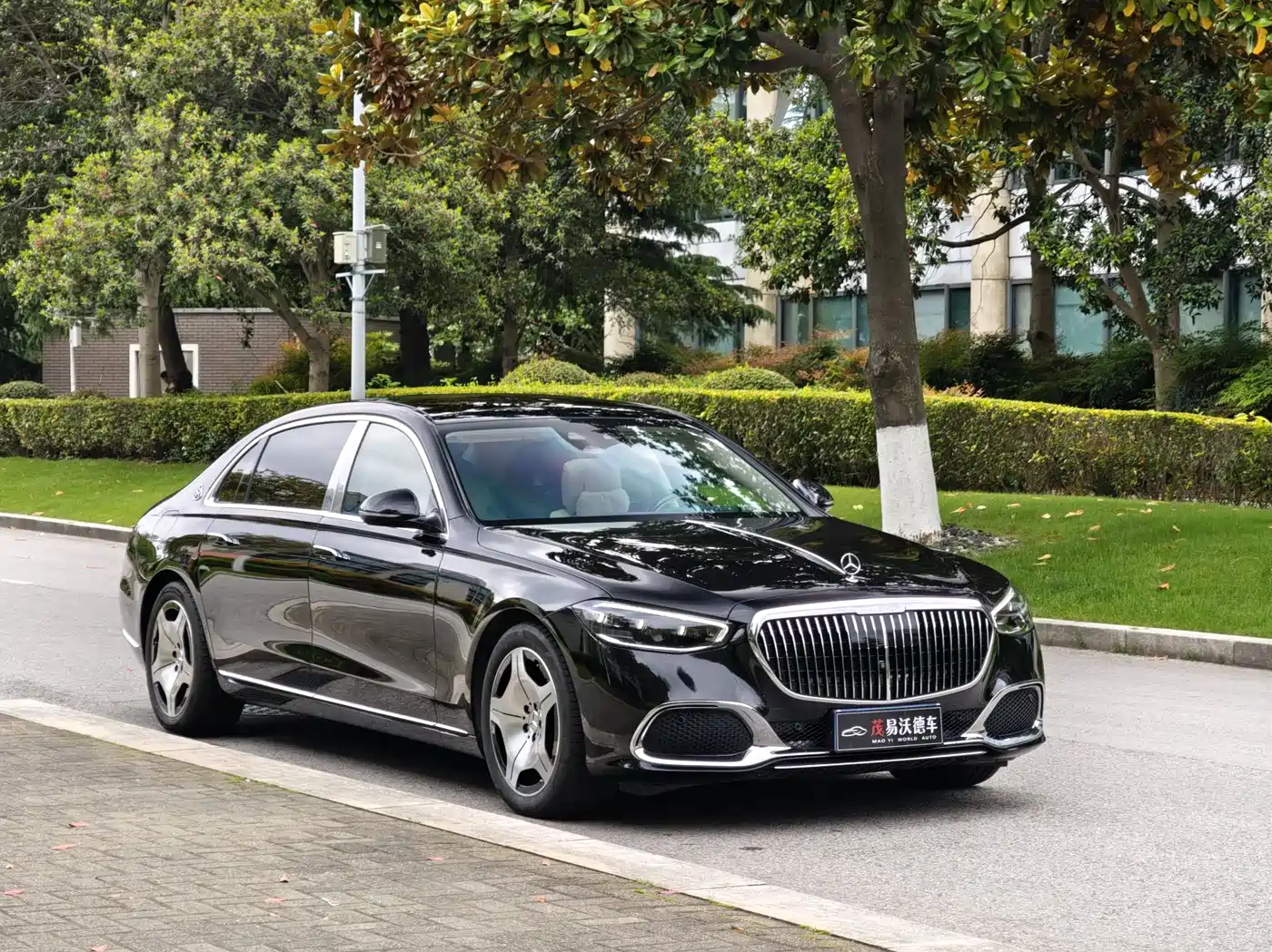 Mercedes-Benz Maybach S-Class 2025 Model S 480 4MATIC фото 3