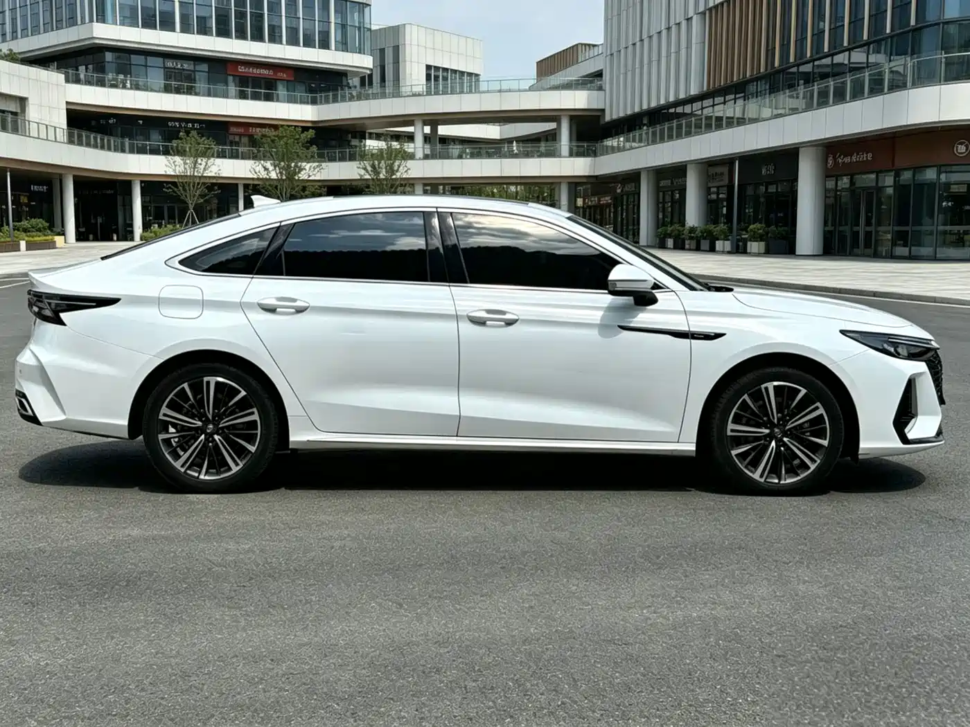 CHERY ARRIZO 8