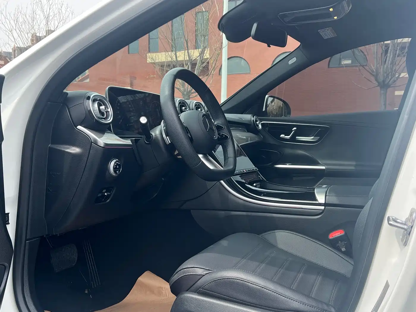 Mercedes-Benz C-Class 2024 C 260 L Sport фото 5