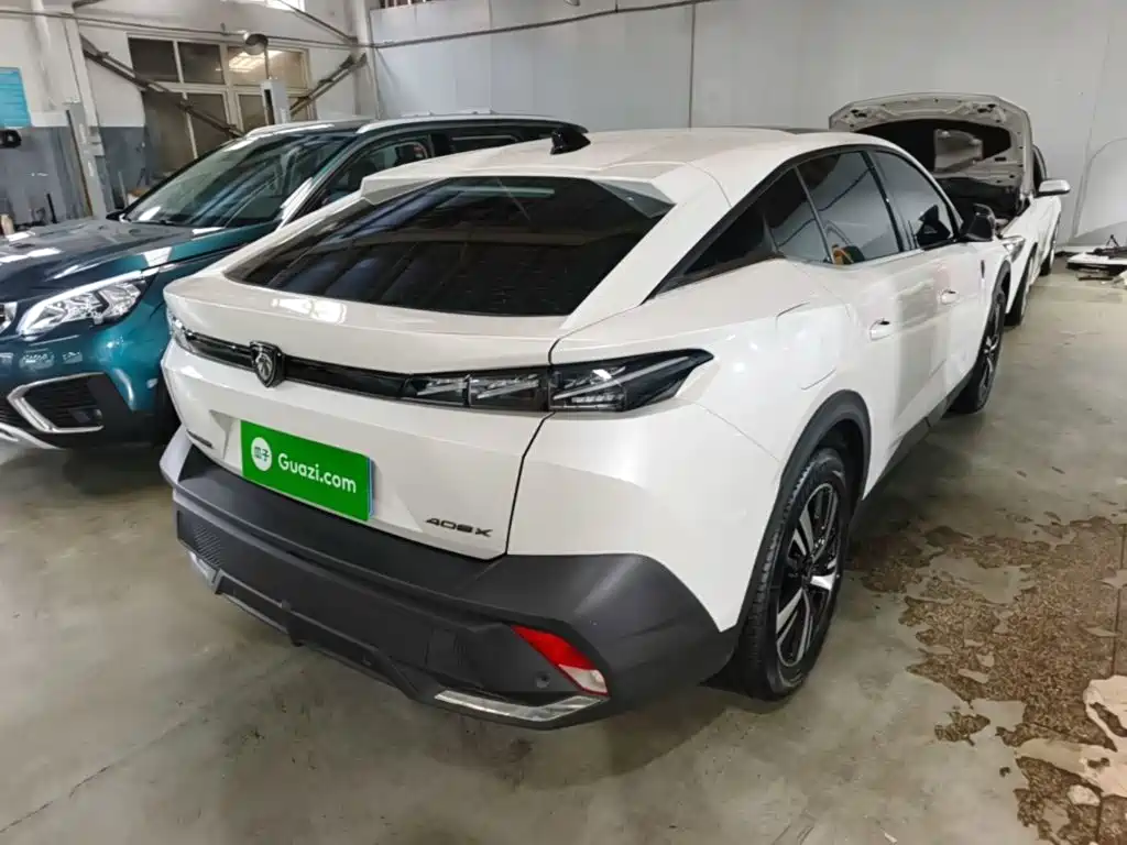 Фото 7 - Peugeot 408X