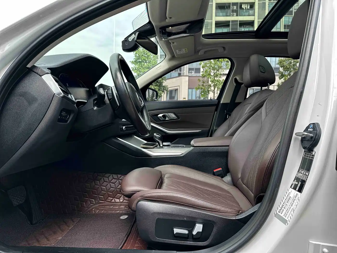 BMW 3 Series 2021 Facelift 325Li M Sport Shadow Edition фото 5