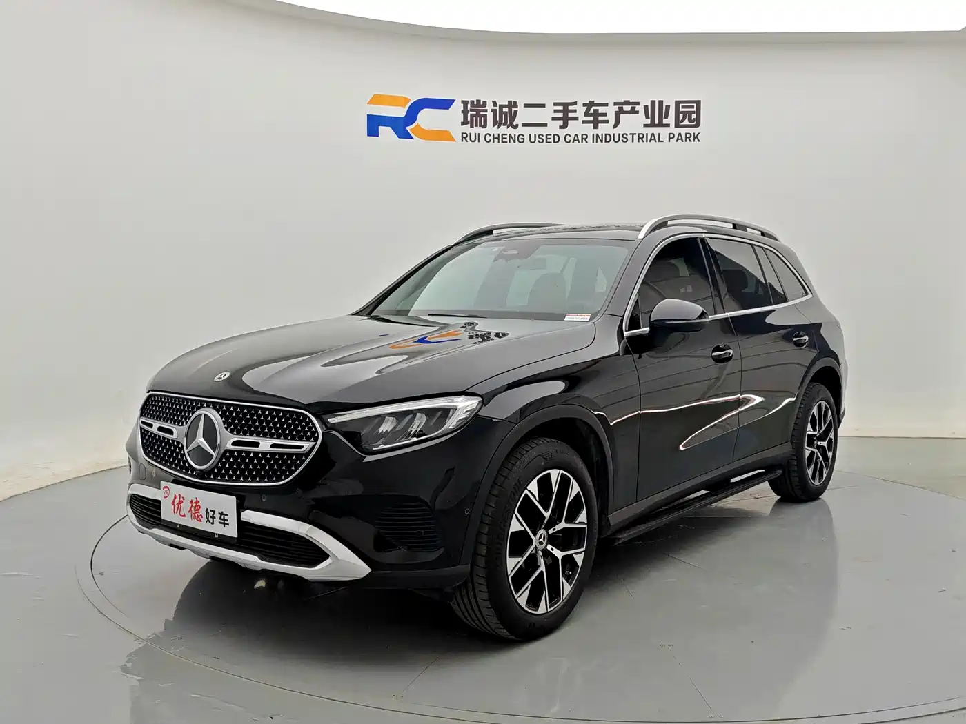 Mercedes-Benz GLC 2023 Facelift GLC 260 L 4MATIC Sport 7-Seater