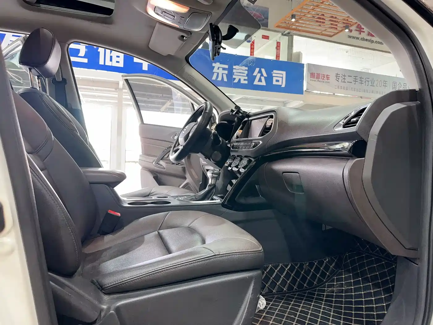 GAC Trumpchi Trumpchi GS4 2017 235T G-DCT 2WD Luxury фото 14