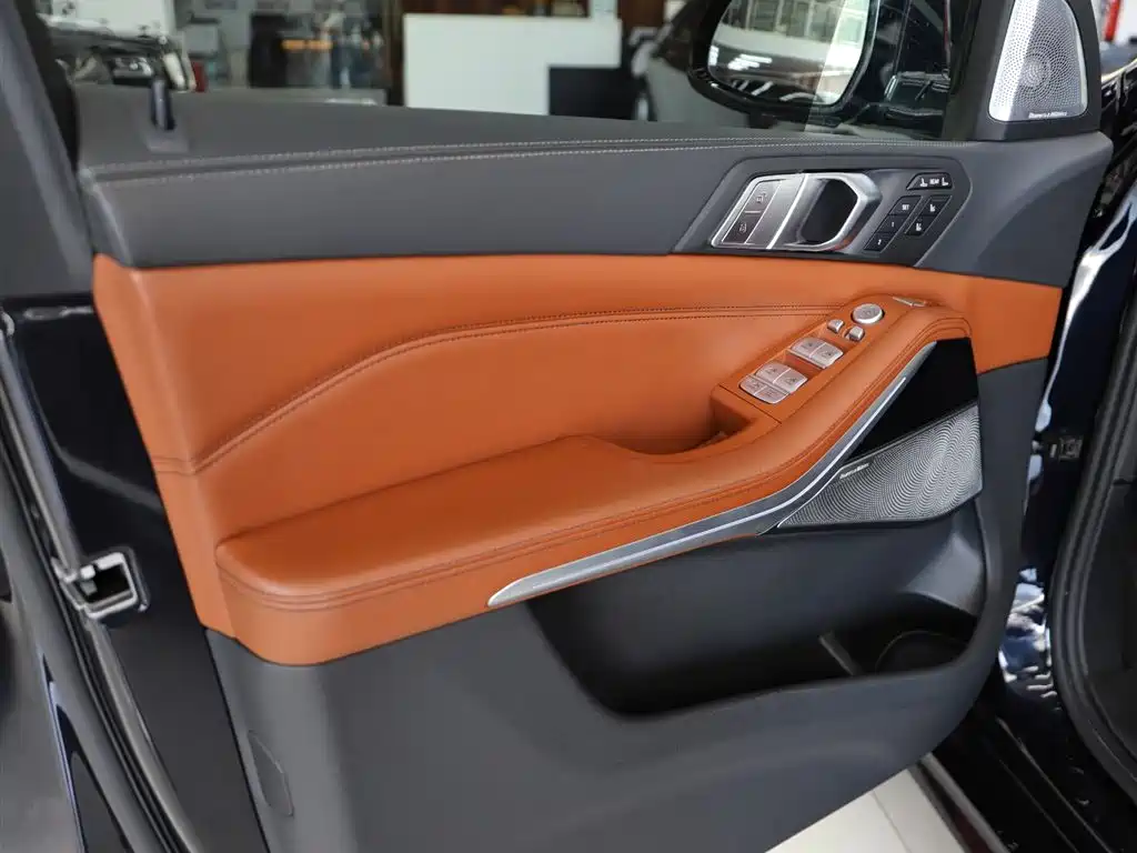 BMW X7 2019 xDrive40i Executive M Sport Package фото 22