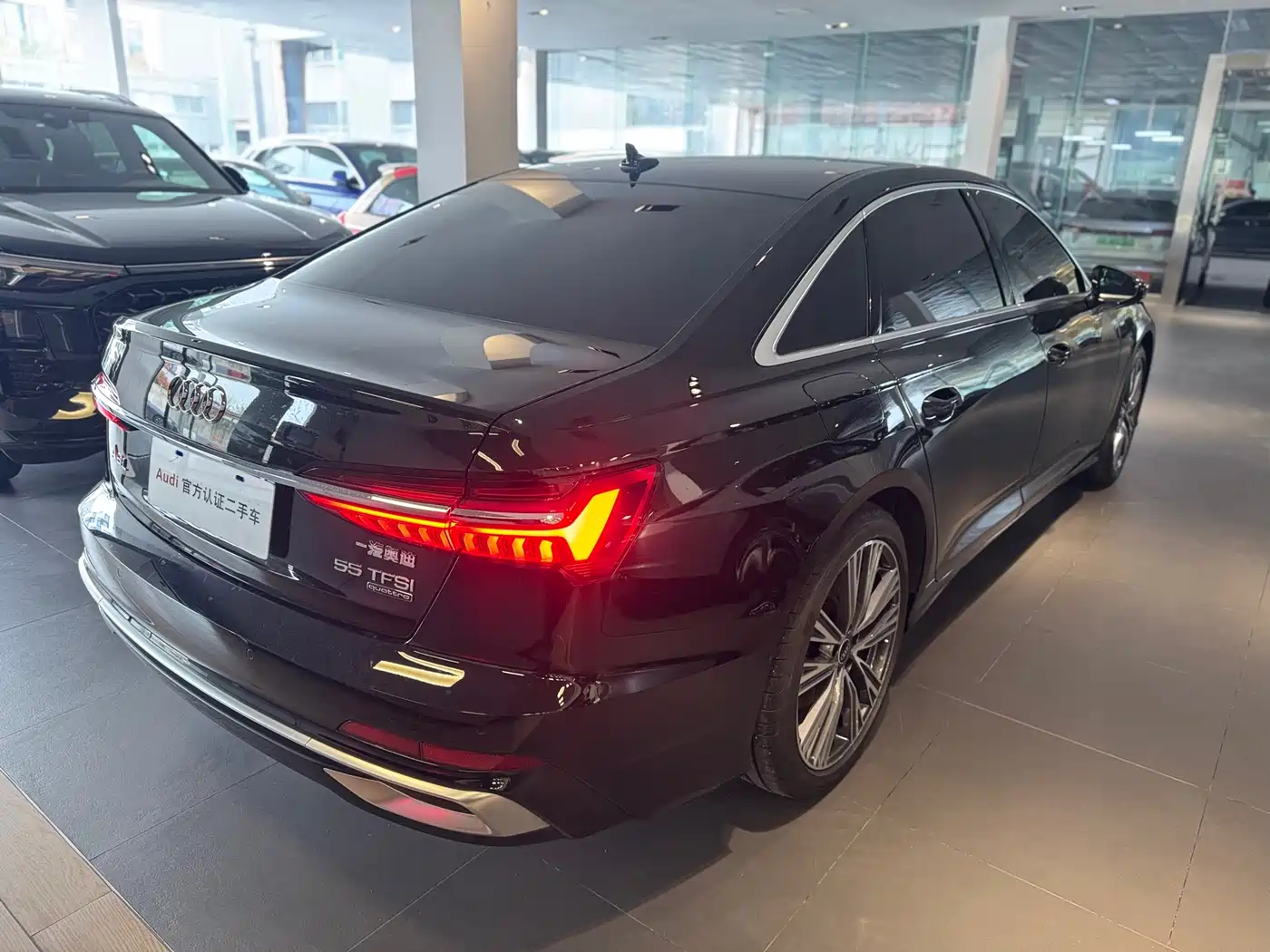 Audi A6L 2025 55 TFSI quattro Exclusive Sport фото 4