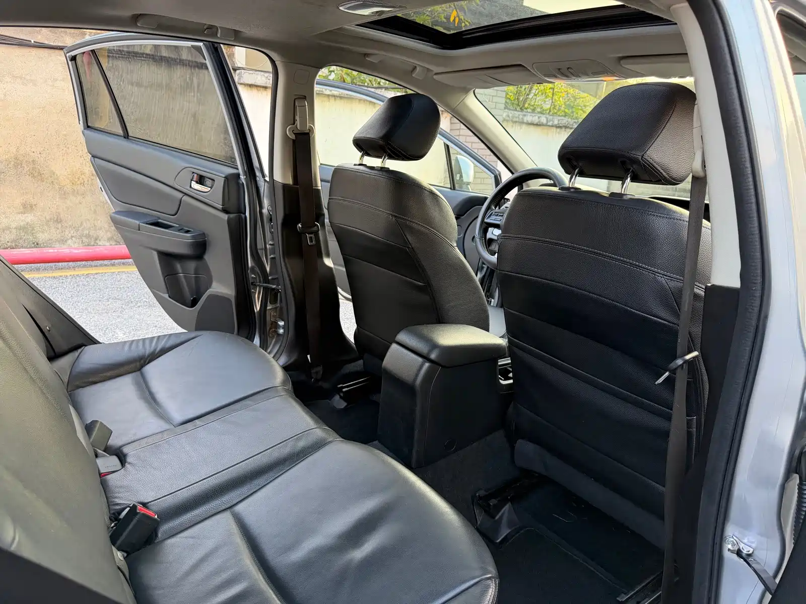Photo 11 - Subaru XV