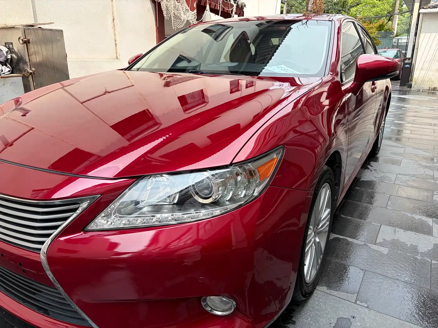 Фото 8 - Lexus ES