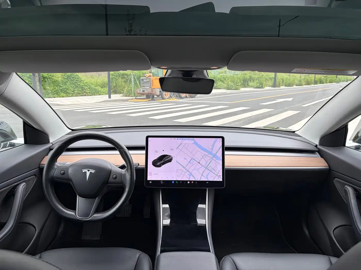 Tesla Model 3 (Import) 2019 2019 Long Range RWD Version