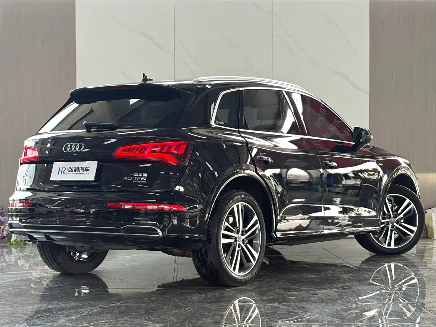 AUDI Q5L