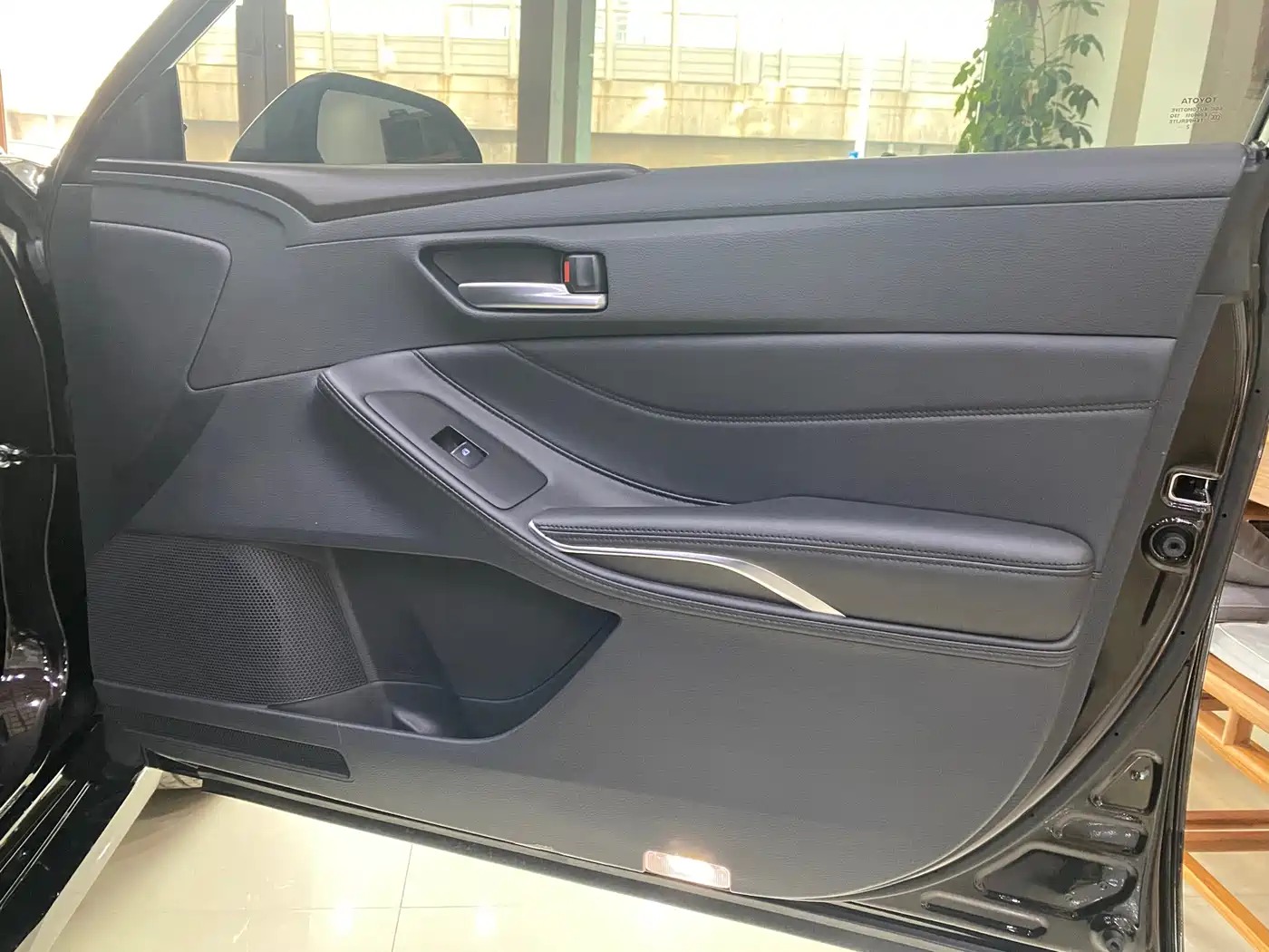 Toyota Avalon 2023 2.5L Luxury Edition фото 19