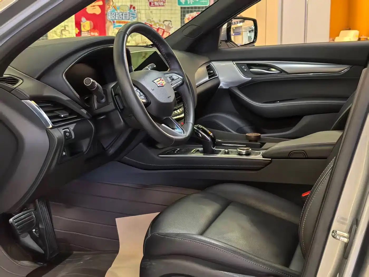 CADILLAC CT5