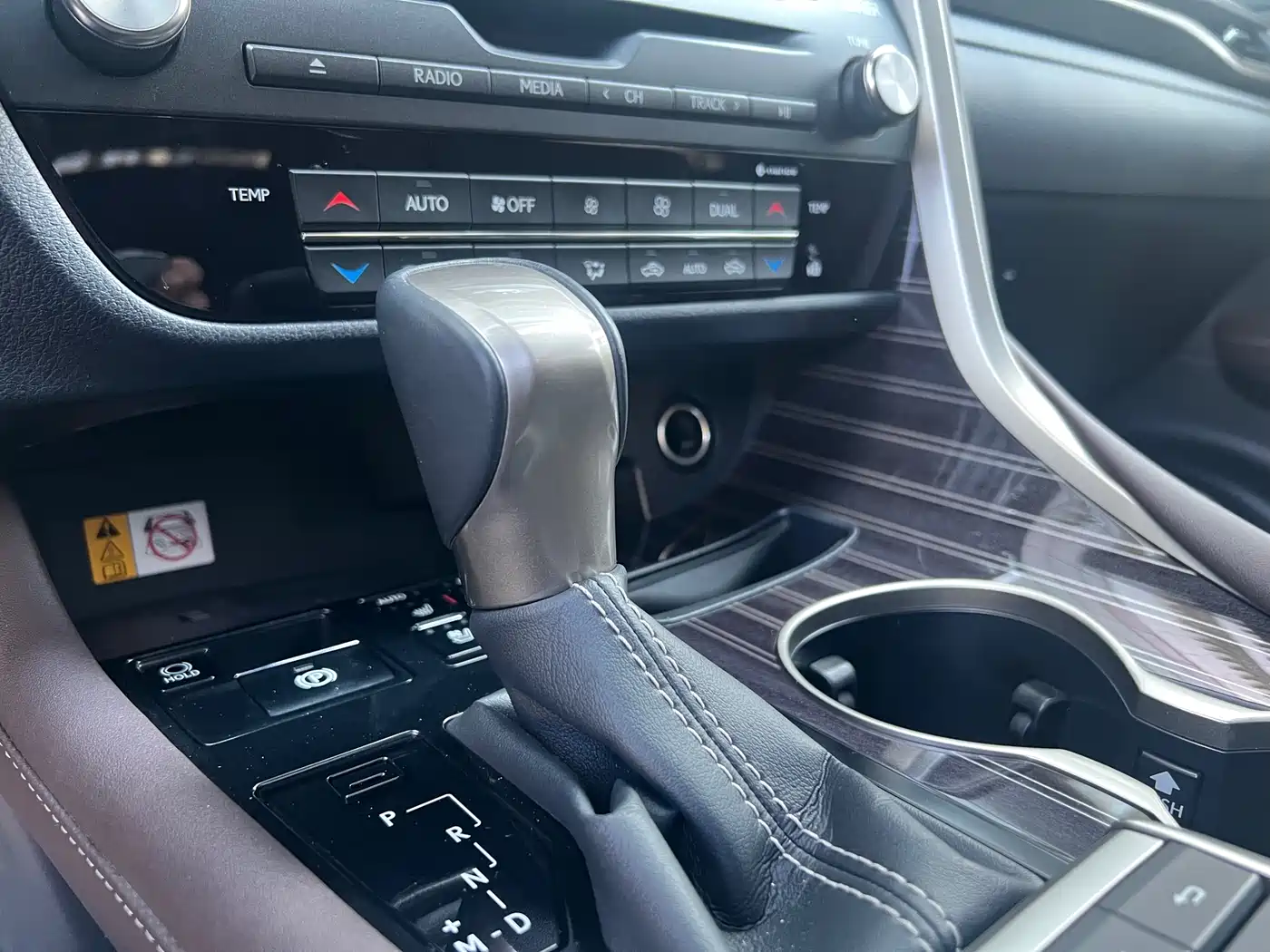 Lexus RX 2021 300 AWD Special Edition фото 7