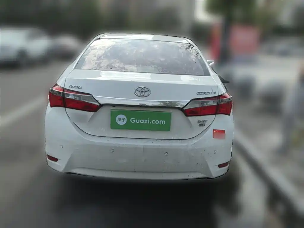 Toyota Corolla 2017 Facelift 1.2T S-CVT GL-i фото 4