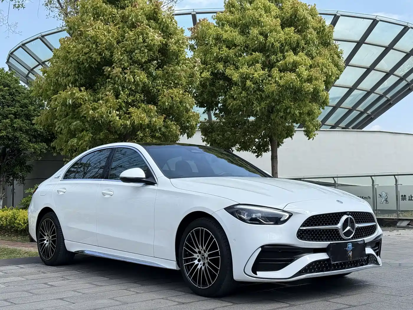 Mercedes-Benz C-Class 2023 Facelift C 260 L Sport Edition фото 3