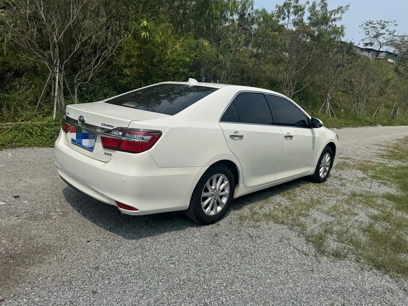 Toyota Camry 2015 2.0G Leading Edition фото 3
