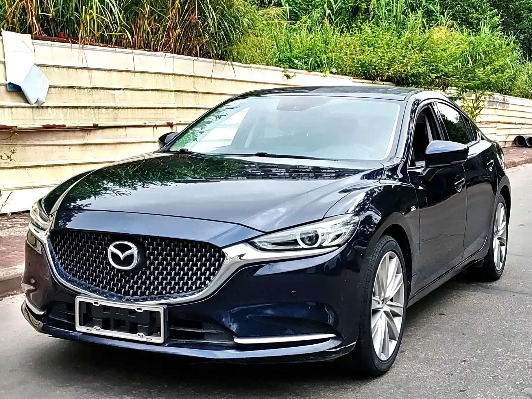 Photo 2 - Mazda Atenza